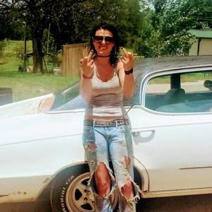 Meet your Posher, Rene